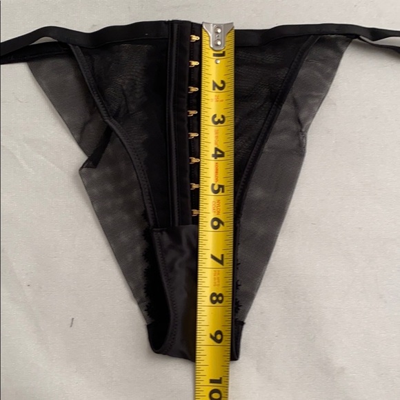 Victoria’s Secret Luxe Very Sexy Brazilian panty L - Picture 9 of 10